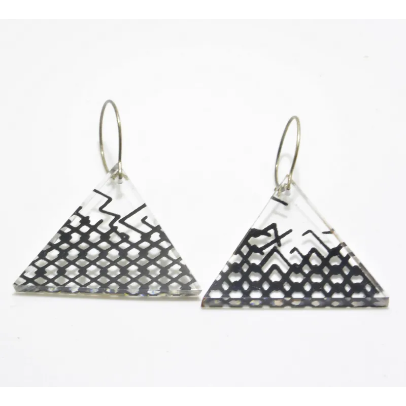 très jolies boucles d'oreilles